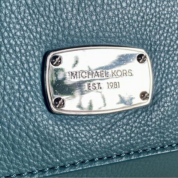 Michael Kors Chain Strap Shoulder Bag - Picture 7 of 15